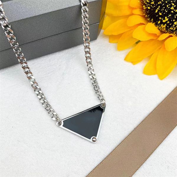 

necklace designer black white triangle necklaces fashion jewelry trendy aesthetic luxury jewelry customize silver thin chains for men women
