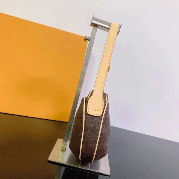 

evening luxury bags designer women luxurys designers bags round made in real leather pochette croissant handbagsbagss