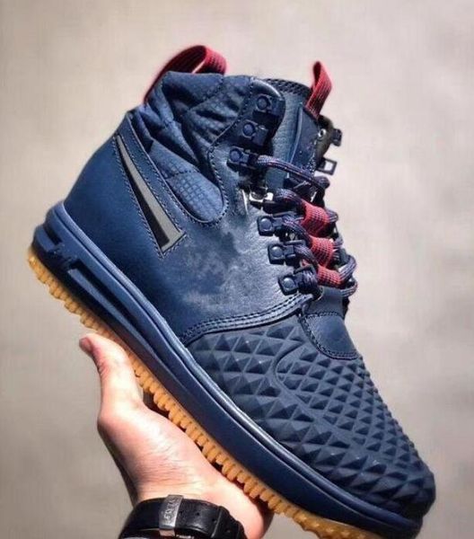 

2023 running shoes fashion lunar duckboot men leather waterproof yakuda local boots online store training sneakers dropshiping acce, Black