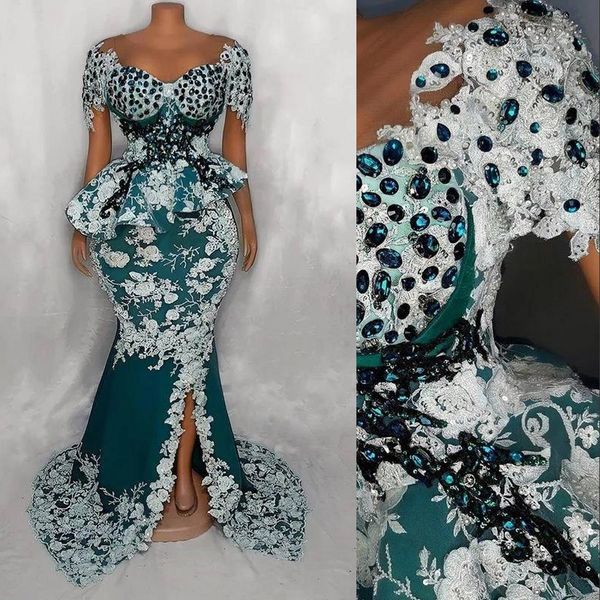 

2023 major beading evening dresses mermaid sheer neckline prom gowns peplum white lace applques 3d floral flowers crystal beads side split g, Black;red