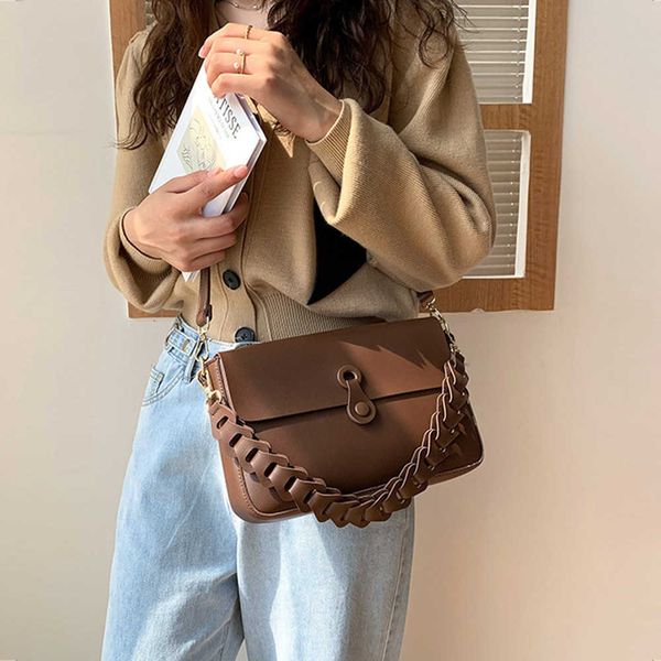 

handbag 2022 women's fashion trend chain shoulder crossbody bag autumn and winter