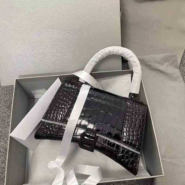 

bag 2022 balenciga bag handbags fashion designer b family high version women's crocodile hourglass single shoulder diagonal handbag 949