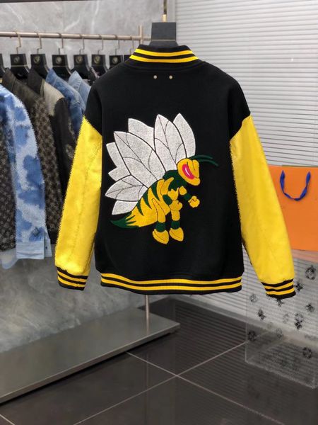 

designer men's jacket letter little bee print sweatshirt fashion high street short sleeve summer casual outdoor coat breathable men&#03, Black;brown