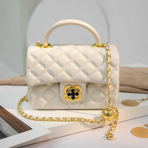 

hand leather messenger portable square small fragrant wind lingge chain versatile one shoulder women's bag