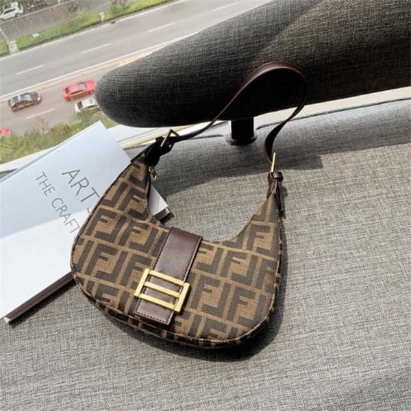 

new fashion french stick saddle versatile armpit sling single shoulder messenger bag canvas women's bag purses sale
