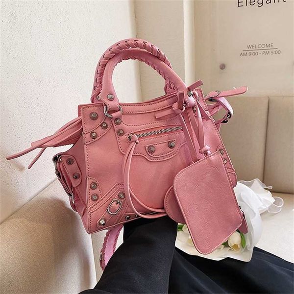

bags folding rivet locomotive bag 2023 new armpit tote bag sling one shoulder messenger women's purse