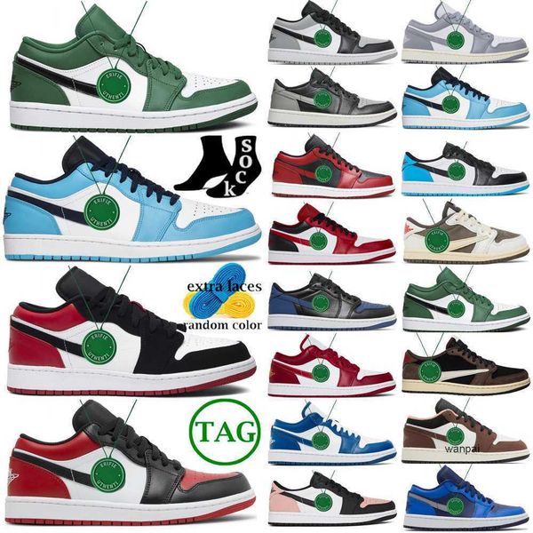 

2023 jumpman 1 low basketball shoes mens sneakers triple white shadow designer university blue unc black bred toe light smoky grey 2022 men