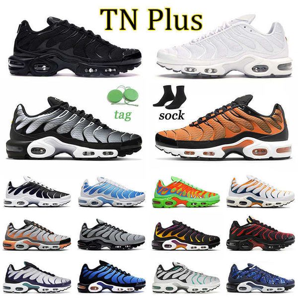 

tn plus running shoes mens authentic trainers spray paint hyper jade tns shoe mint green accents metallic silver women sneakers midnight