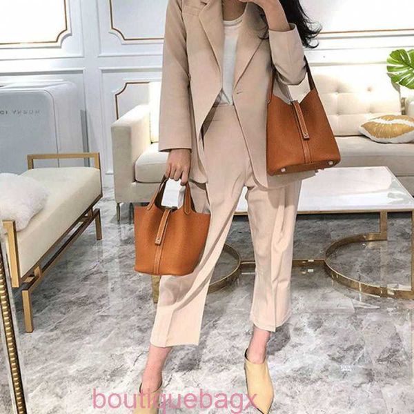 

designer herme bag womens picotin lock handbags tote handbag vegetable sket ca age bag female bucket portable 2022 fashionable versatile lar