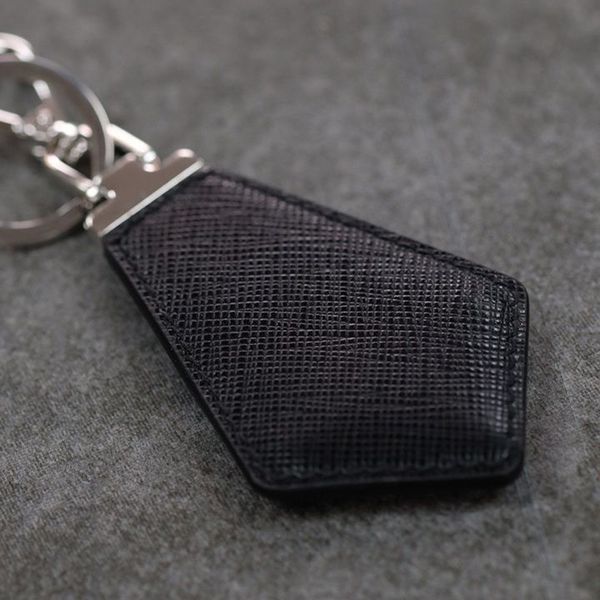 

black key chain accessories p keychains designer letter luxury pattern car keychain jewelry gifts lanyards for key bag, Silver