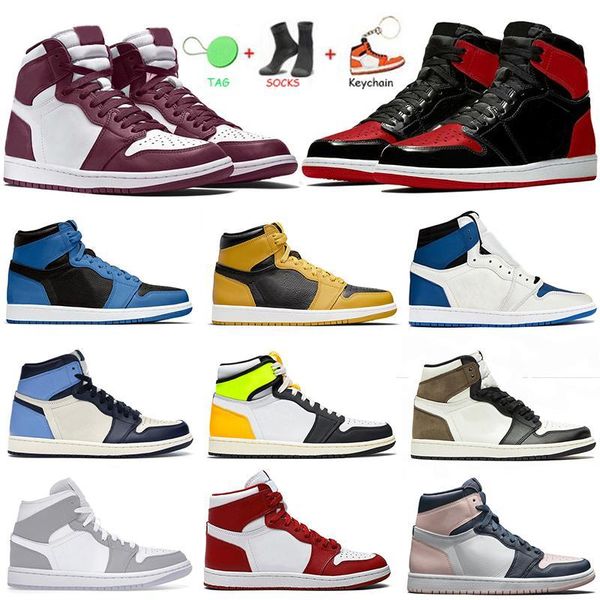 

basketball shoes designer sneakers university blue high dark mocha light smoke grey mens women jumpman 1 1s new beginnings chicago patent br, Black