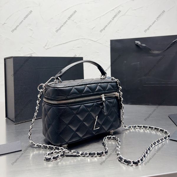 

womens cosmetic bags handbag luxurys designers quilted shouder crossbody bag sheepskin genuine leather diamond lattice travel handbags silve