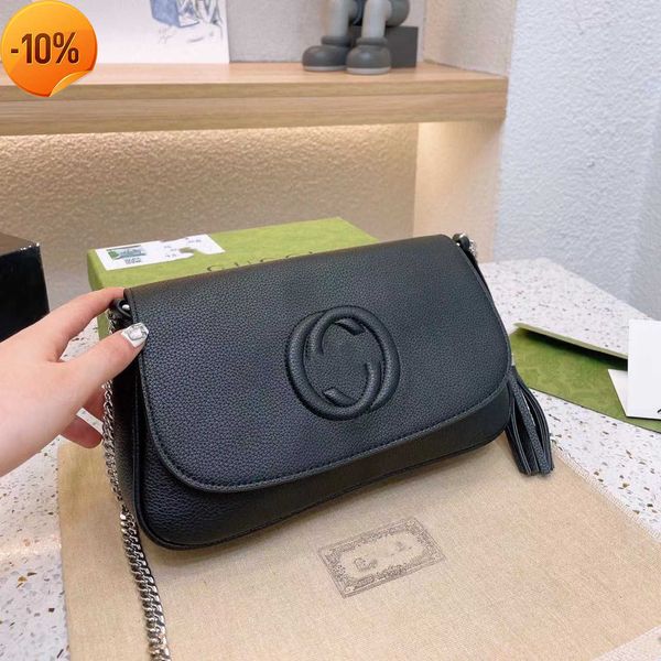 

evenin bas family 2022 autumn and winter new blondie armpit ba lon shoulder strap messener round interlockin double mini handbag