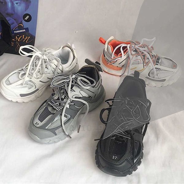 

paris dad shoes female track3 's designer paris leisure sports with led light b 's third generation 0 men 's and women to inc, Black;white