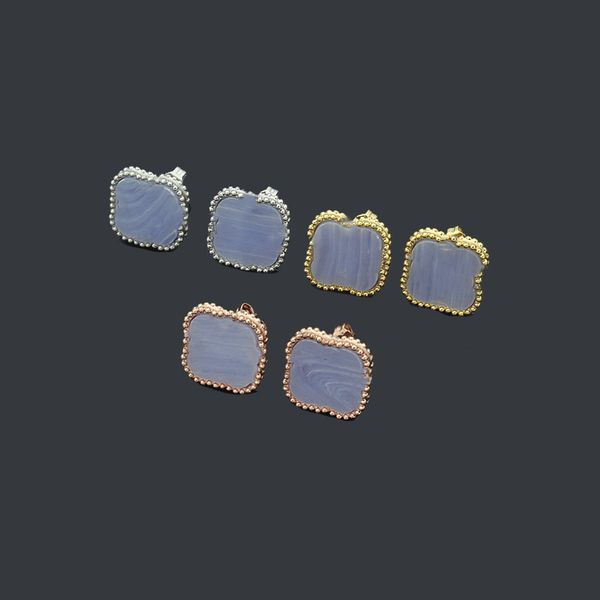 

charm stud earrings designer vc letter shell colored with four leaf flowers agate black white red green flowers single for womens luxury jew, Golden