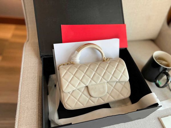 

luxury designer shoulder bags women handbag metal handle fashion crossbody bag clamshell purse messenger bag leather 2022