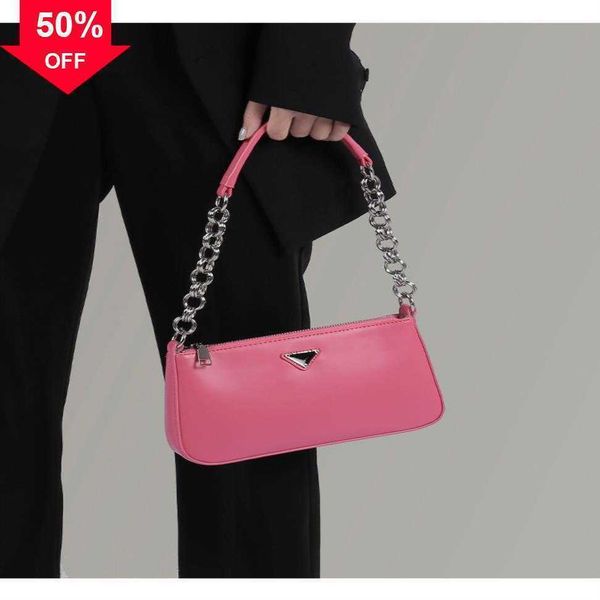 

luxury brand women's shoulder bags upscale fashion chain french patch bag new diagonal shoulder armpit bag factory direct sales