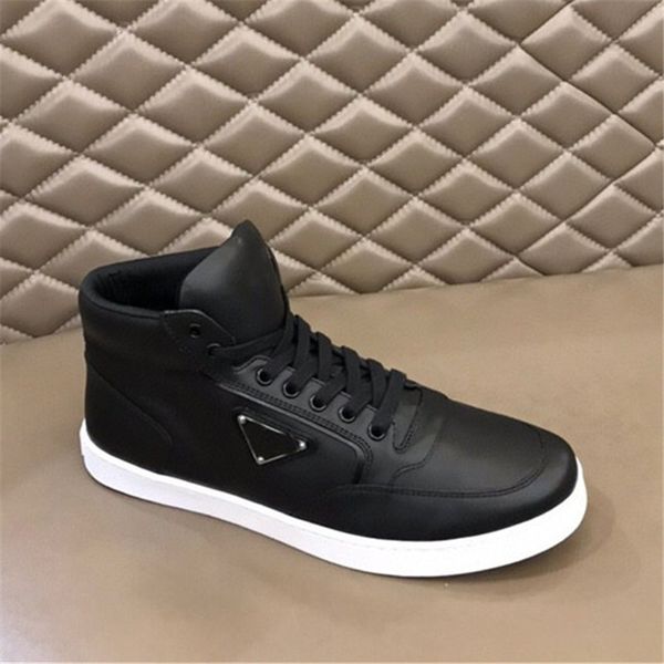 

classic casual sports shoes high lace-up thick sole anti-slip wear shoes for men