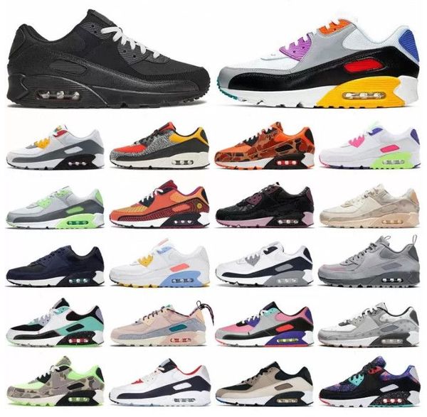 

2022 triple 90 running shoes infrared classic leather mash white yellow black grey volt obsidain moss green designers sports qxk