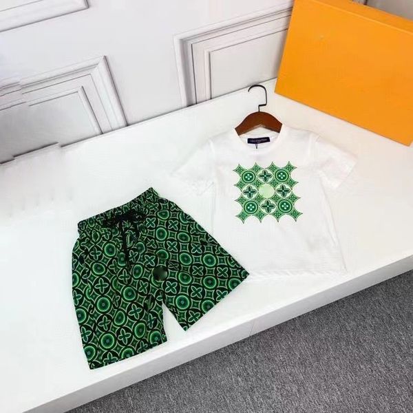 

23 luxury designer clothing sets kids t shirt green camel monogrammed shortst british brand summer childrens treasures girls cotton two piec, White