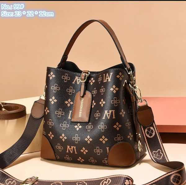

wholesale factory ladies shoulder bags 3 color simple three-layer interlayer printed bucket bag everyday joker contrast leather handbag eleg