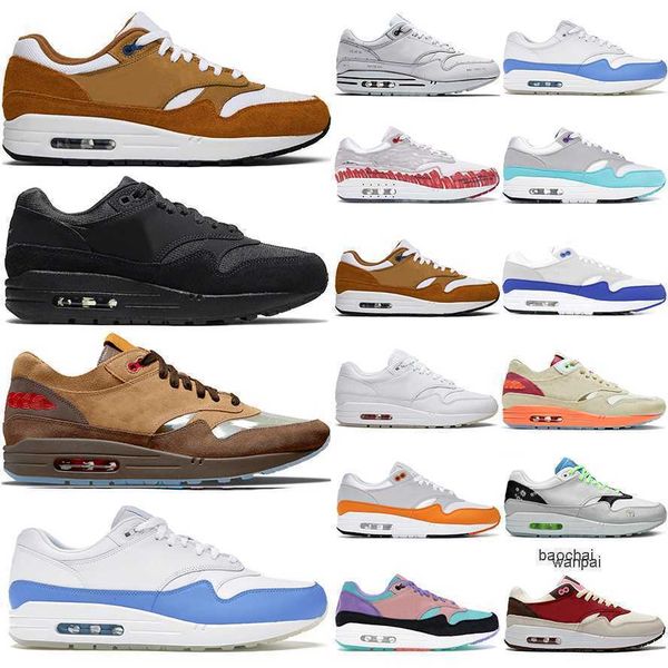 

2023 max 1 running shoes for men patta waves 87 mens low black anniversary red royal orange obsidian aqua jewel university sneakers