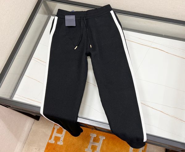 

autumn and winter new style designer pants highqualitys elastic knitted fabric fashion printing design of loose men's warm sports pants, Black