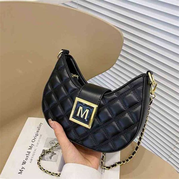 

2022 new women's fashion sling one shoulder handbag pure color simple rhombus chain messenger bag
