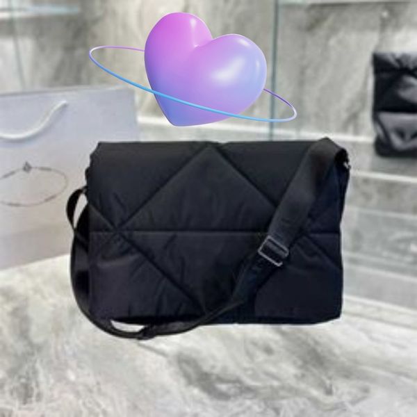 

women's luxury designer shoulder bags fall/winter 2023 new vintage linge nylon messenger bag fashion high capacity diagonal shoulder fa