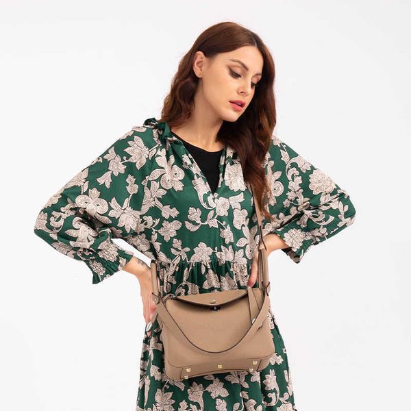 

bag women's 2022 new style lychee pattern leather doctor's shoulder crossbody dinner silver handbags