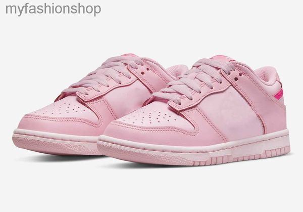 

lows dunks girl dunks low triple pink kids andst. patricks day red black green white grade school children's shoes for sale sport shoe