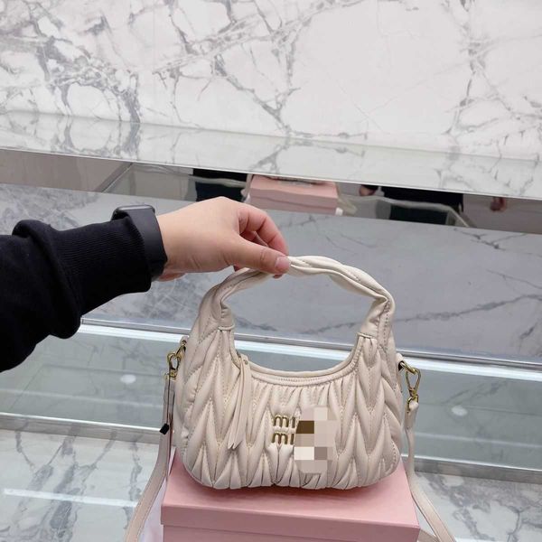 

shoulder bags designer fashion mm handbags wrist pleated embroidery soft sheep leather handheld armpit cloud bag 2022 udpa young chic satin