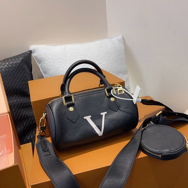 

2022 new womens letter cross body bag classic girls fashion crossbody clutch large capacity luxuries designers women bags