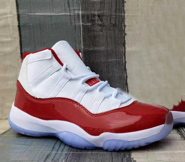 

shoes cherry white varsity red-black outdoor sneakers ct8012-116