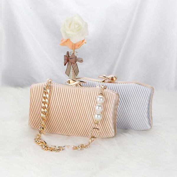 

new pearl pleated dinner bag simple cheongsam dress hand temperament banquet