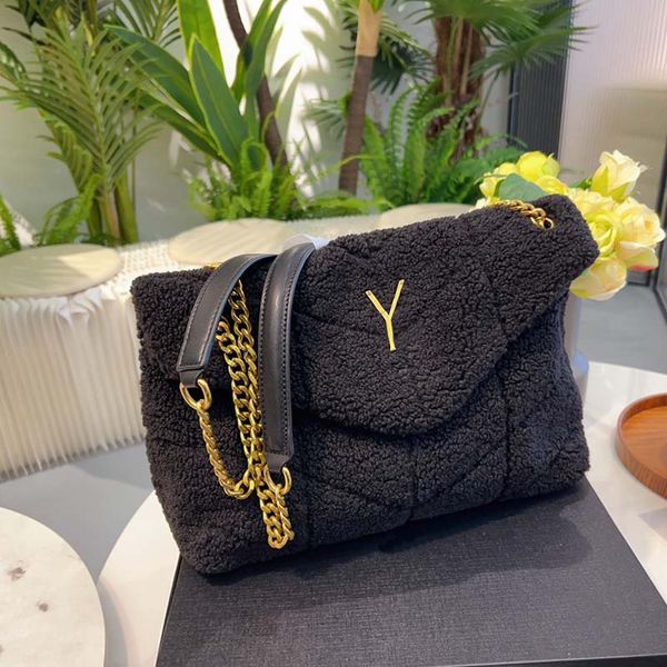 

Womens Terry Shoulder Bags Designer Handbags Stylish Lady Crossbody Bags Winter Elegant Puffer Plush Shopping Bag Women Handbag Purses Wallets, Packaging box