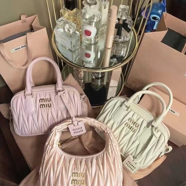 

shoulder bags designer fashion mm handbags wrist new boston pillow soft sheepskin pleated crossbody handbag yx33 young chic satin simple nic