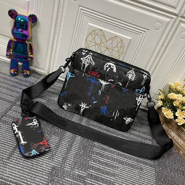 

mens trio messenger districts 3 in 1 bags damier spray luxurys designers crossbody shoulder bag handle purse wallets totes 3pcs sets m69443