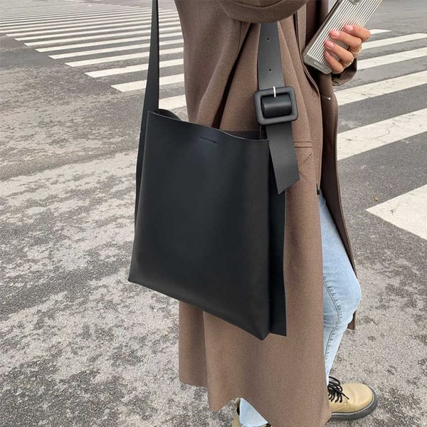 

cross body winter trend women large capacity shoulder bag pu leather rectangular tote luxury brand designer lady messenger handbag 221114