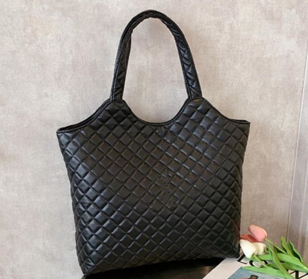 

icare maxi rose shopping bag in gaby quilted lambskinl large capacity lady casual tote bag with wallet 2023 tiktok ins women fashion shoulde