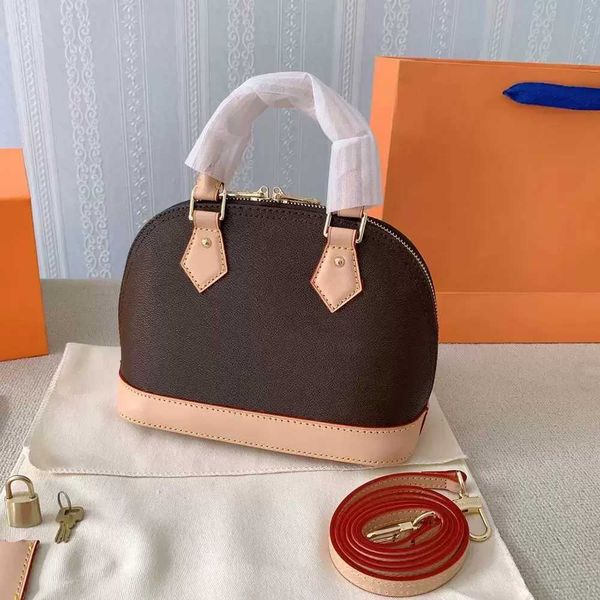 

designer bag luxurys bag crossbody ladies large women cosmetic designers high alma shoulder bb bags leather shell wallet purse