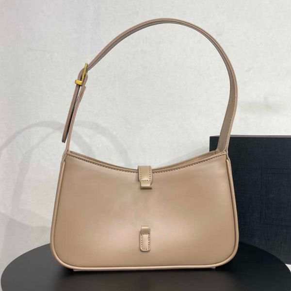 

2022 designer underarm bag classic leather le5a7 bag ladies shoulder bag baguette multi-color fashion wholesale