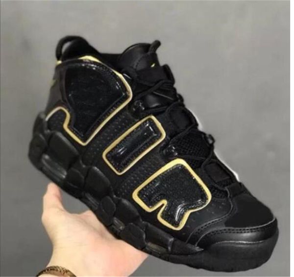 

2023 running shoes sneakers trainers triple white black laser blue volt glow outdoor sports tn mens women oreo womens breathable