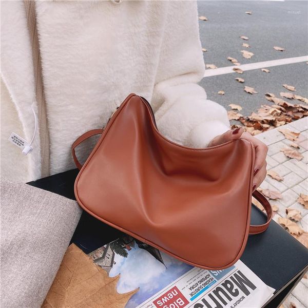 

shoulder bags retro female bag ladies winter fashion french bread underarm one-shoulder diagonal