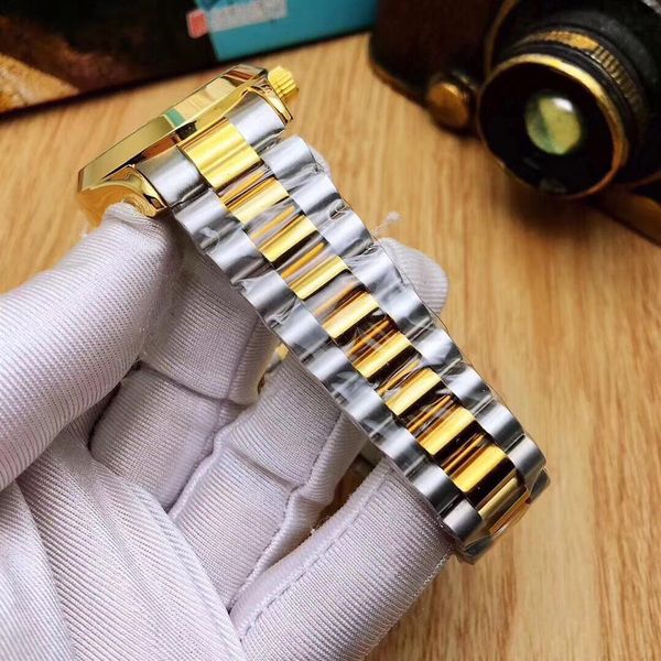 

2019 men designer luxury watches ladies fashion brand watch women automatic gold black tag watches2380, Slivery;brown
