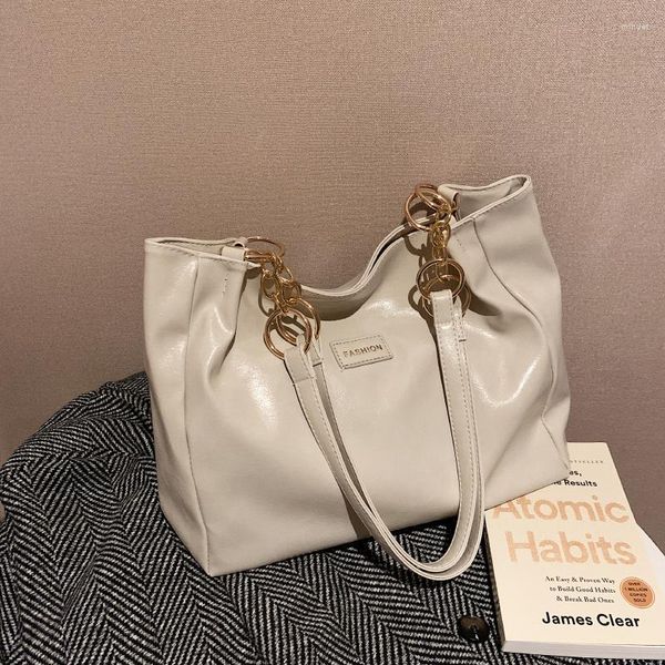 

women's oilskin shoulder bag fashion casual autumn and winter style shopping soft fabric zipper