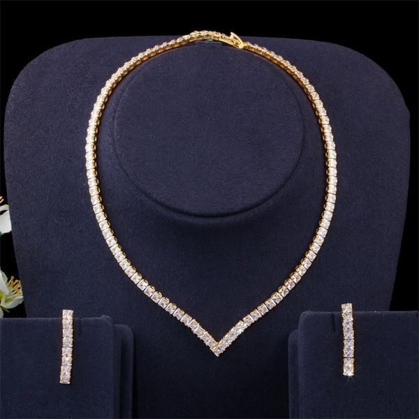 

wedding jewelry sets cwwzircons very shiny cubic zirconia pave yellow gold color women party choker necklace and earring brides set t421 221, Slivery;golden