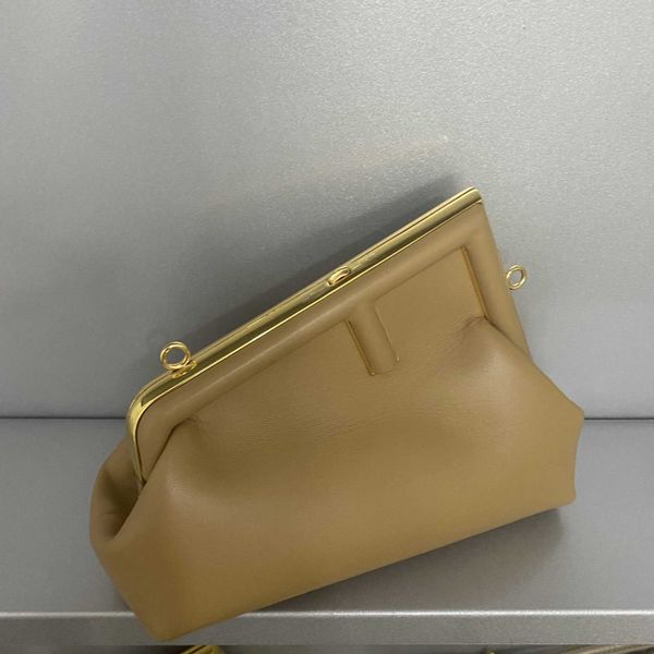 

designer first bags fend handbag leather messenger female dumpling single shoulder cloud famous brand portable tote shoulderbag messenger sm