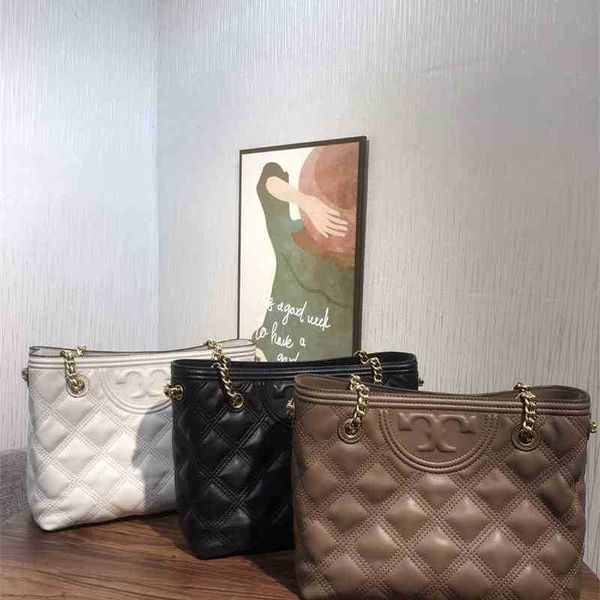 

handbags t0ryburchs designer 2022 women's shopping single messenger large capacity fashion rhombic check sheepskin tote bag shoulder cr