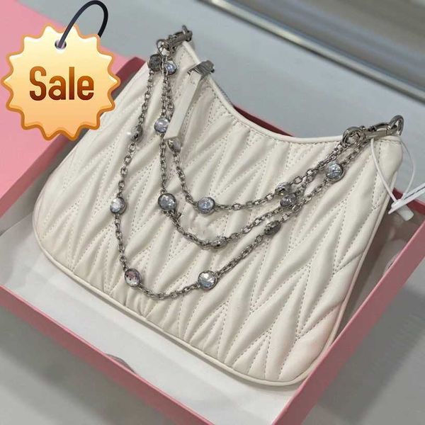 

miu bag women's luxury designer shoulder bags new miu fashion boutique girl heart diamond chain single shoulder cross body bag factory
